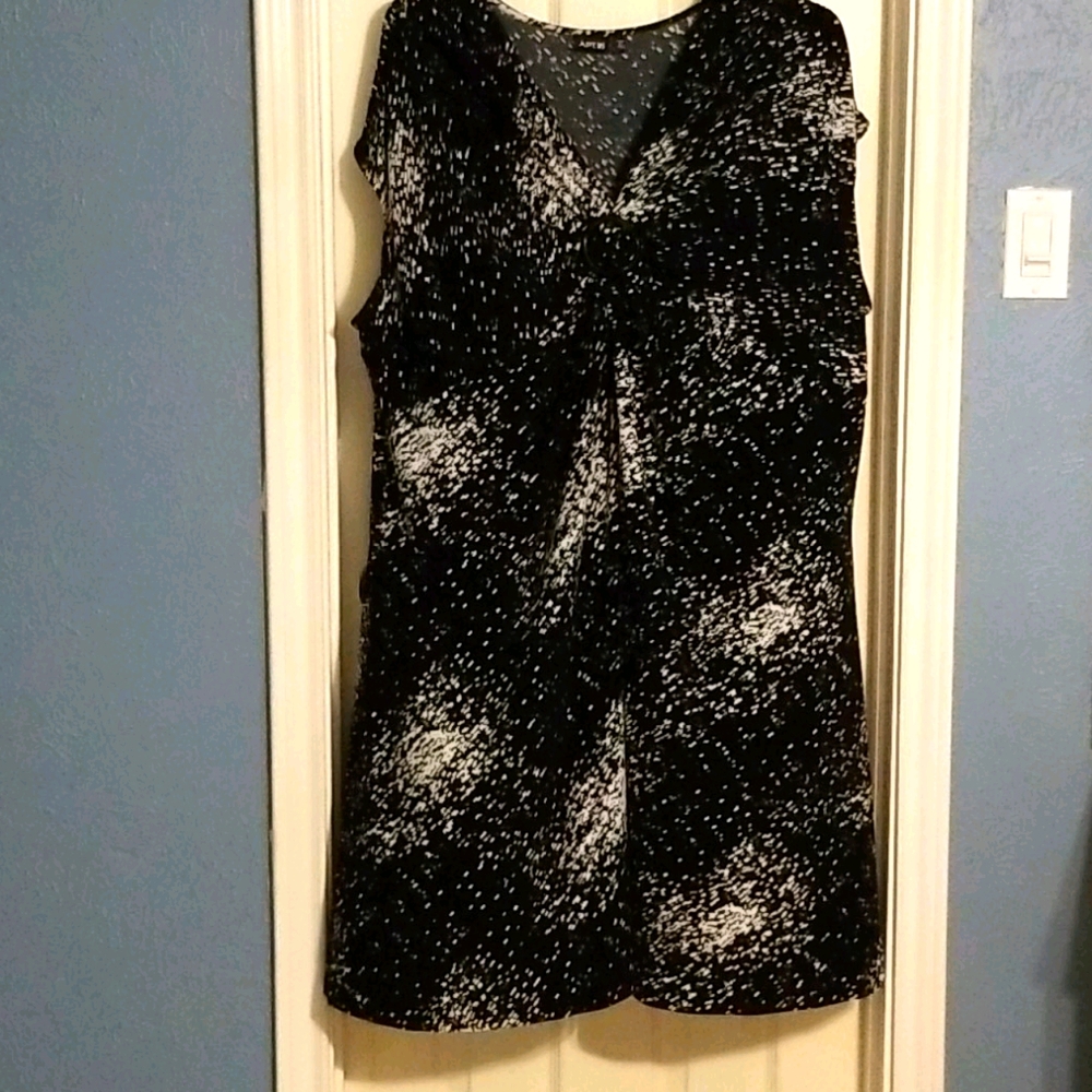 Apt. 9 cap-sleeved dress